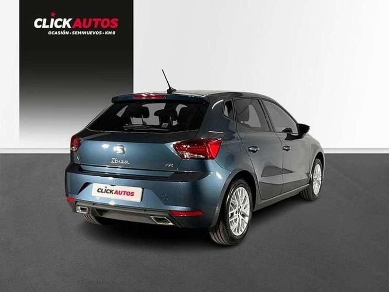 Usado Seat Ibiza FR 110 CV (80 kW) 2023 Gris Berlina