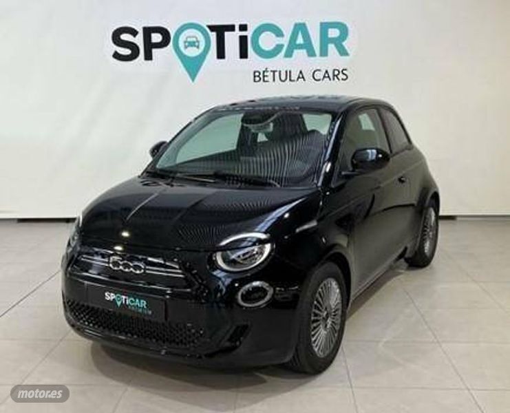 Negro Usado 2023 Fiat 500e Berlina | 20.500 € (Precio justo) - Imagen 1/4