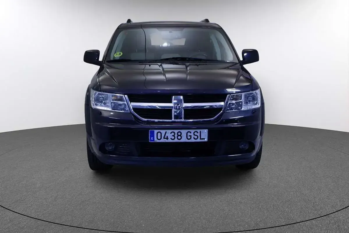 Usado Dodge Journey SE 140 CV (102 kW) 2010 Negro SUV
