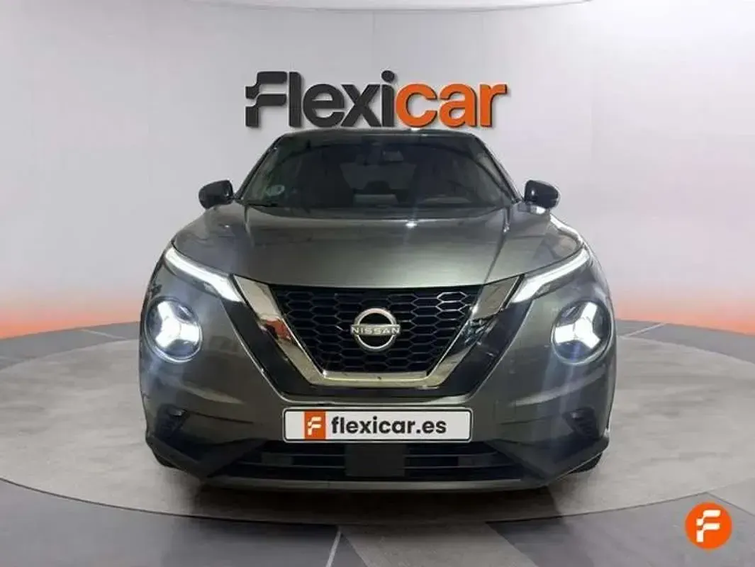 Usado Nissan Juke Acenta 114 CV (83 kW) 2024 Gris SUV