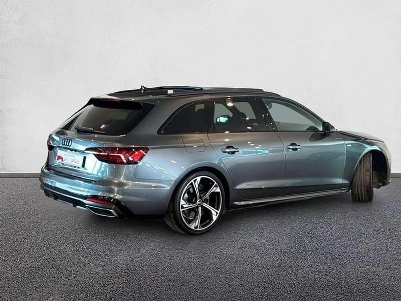 Usado Audi A4 163 CV (119 kW) 2023 Gris Familiar