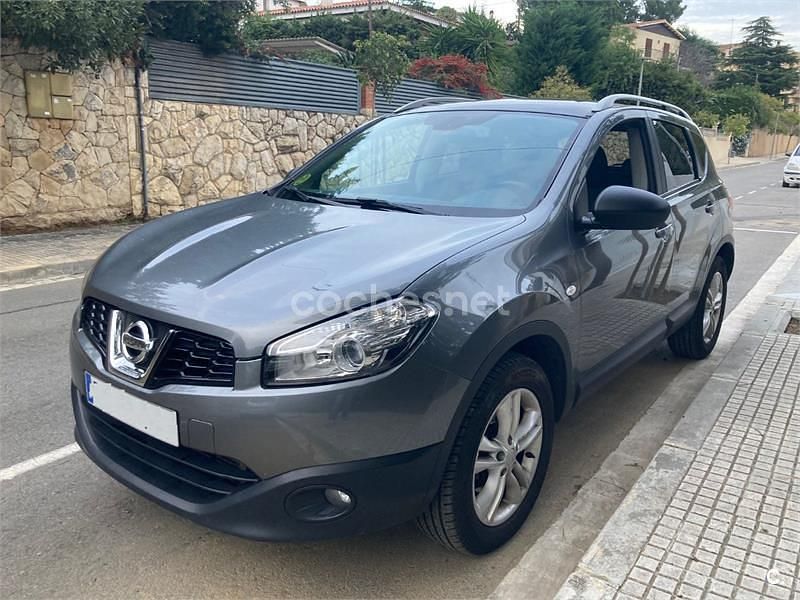 Gris / plata Usado 2011 Nissan Qashqai Premium Edition SUV | 9100 € (Precio justo) - Imagen 1/4