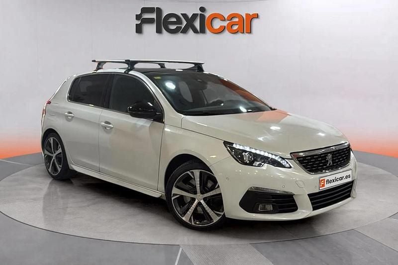 Blanco Usado 2018 Peugeot 308 GT Berlina | 11.790 € (Buen precio) - Imagen 1/4