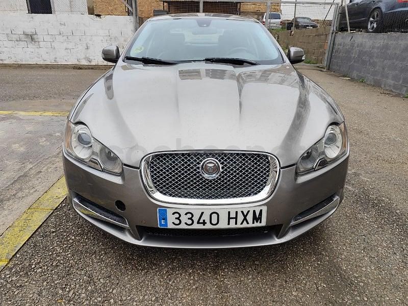 Usado Jaguar XF Premium Luxury 207 CV (152 kW) 2009 Gris / plata Berlina