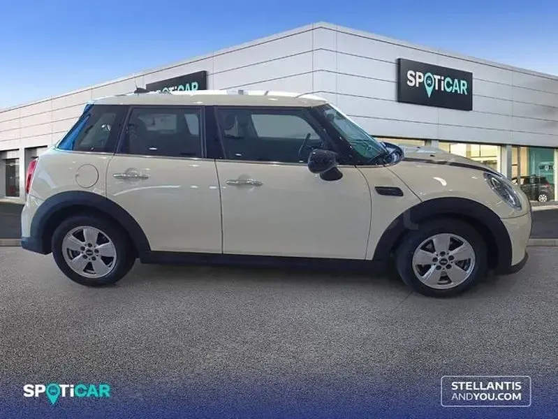 Usado Mini Cooper 136 CV (100 kW) 2021 Beige Utilitario