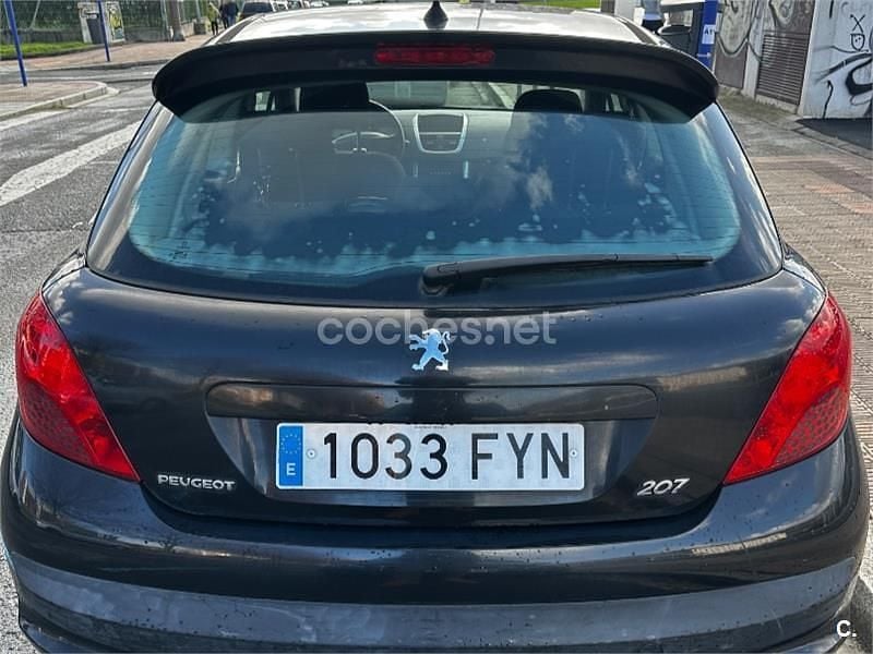 Usado Peugeot 207 Sport 95 CV (69 kW) 2007 Negro Berlina