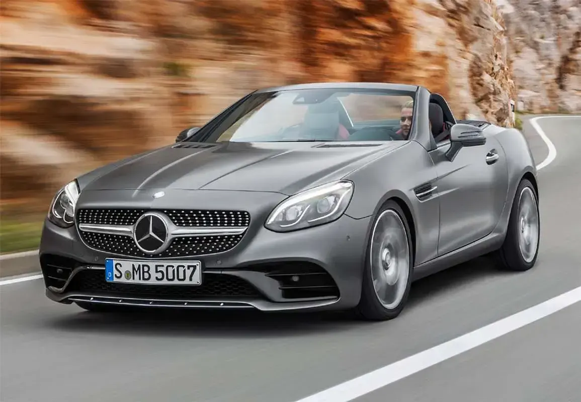 Usado Mercedes SLC200 184 CV (135 kW) 2018 Negro Descapotable