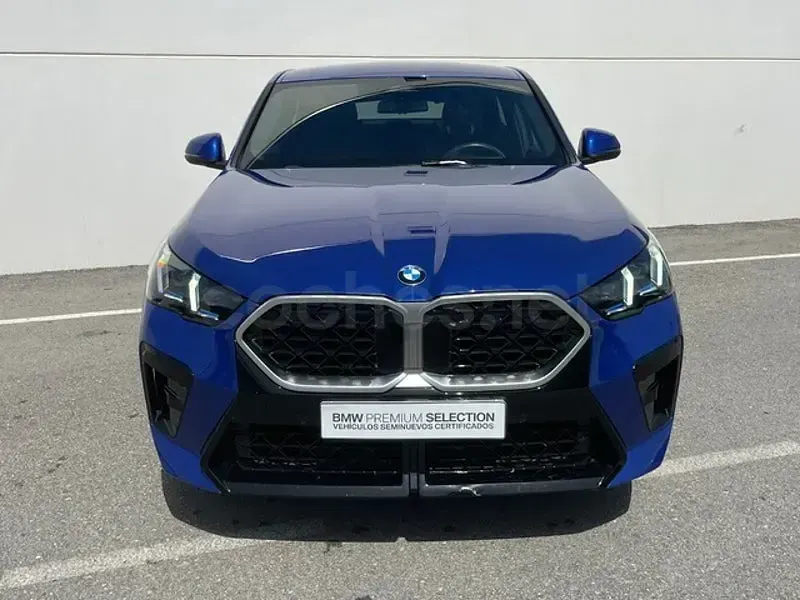 Usado BMW X2 Comfort Edition 150 CV (110 kW) 2025 Azul SUV