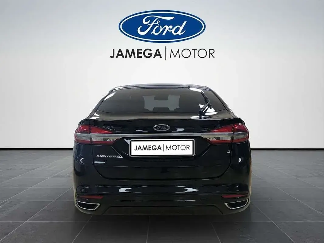 Usado Ford Mondeo ST-Line 193 CV (141 kW) 2020 Negro Familiar