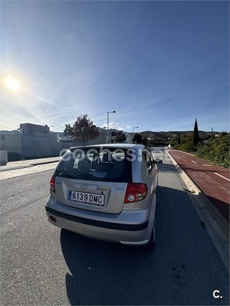 Gris / plata Usado 2005 Hyundai Getz Utilitario | 1900 € (Precio justo) - Imagen 1/4