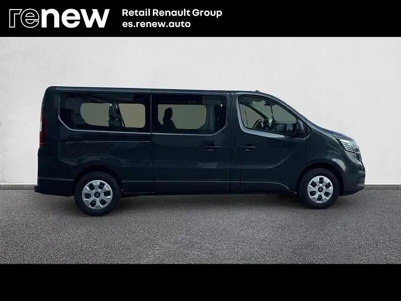Usado Renault Trafic 150 CV (110 kW) 2025 Gris Monovolumen