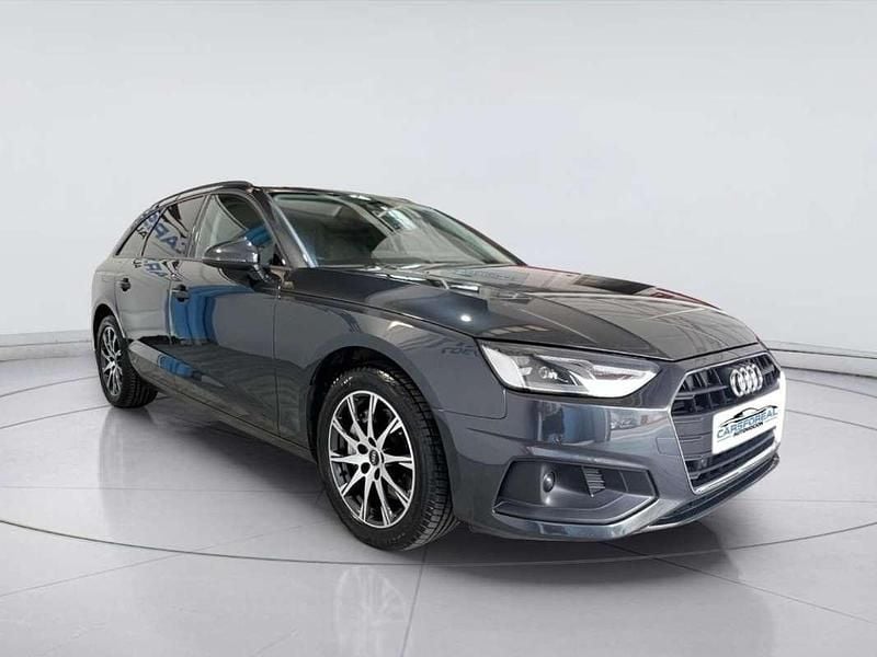 Käytetty Audi A4 Advanced 204 HP (150 kW) 2020 Harmaa Farmari