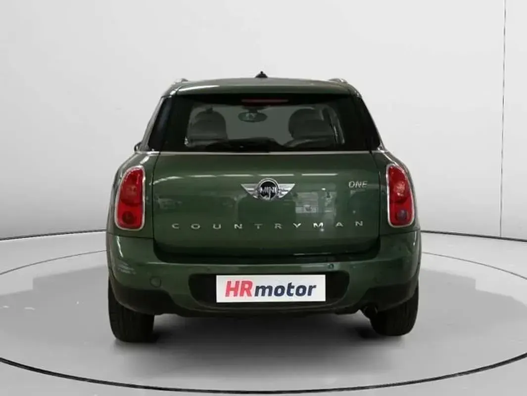 Usado Mini One Countryman 98 CV (72 kW) 2016 Verde SUV