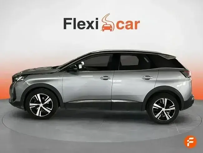 Usado Peugeot 3008 GT 130 CV (95 kW) 2022 Gris SUV