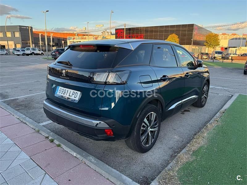 Verde Usado 2021 Peugeot 3008 Allure SUV | 17.500 € (Precio justo) - Imagen 1/4