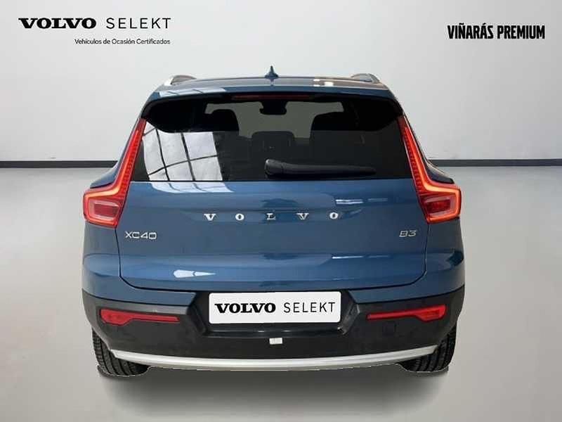 Usado Volvo XC40 Core 163 CV (119 kW) 2025 Azul SUV