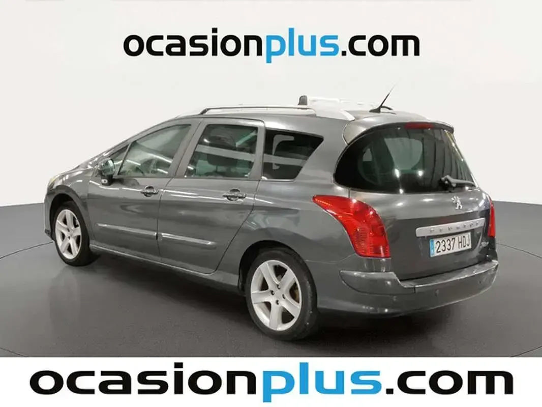 Usado Peugeot 308 SW Premium 112 CV (82 kW) 2011 Gris Familiar