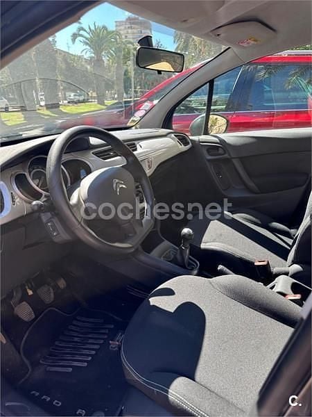 Gris / plata Usado 2016 Citroën C3 Business Class Utilitario | 6400 € (Buen precio) - Imagen 1/4