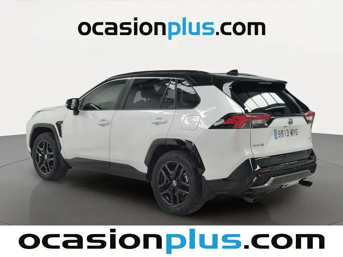 Usado Toyota RAV4 Hybrid Plus 222 CV (163 kW) 2025 Blanco SUV