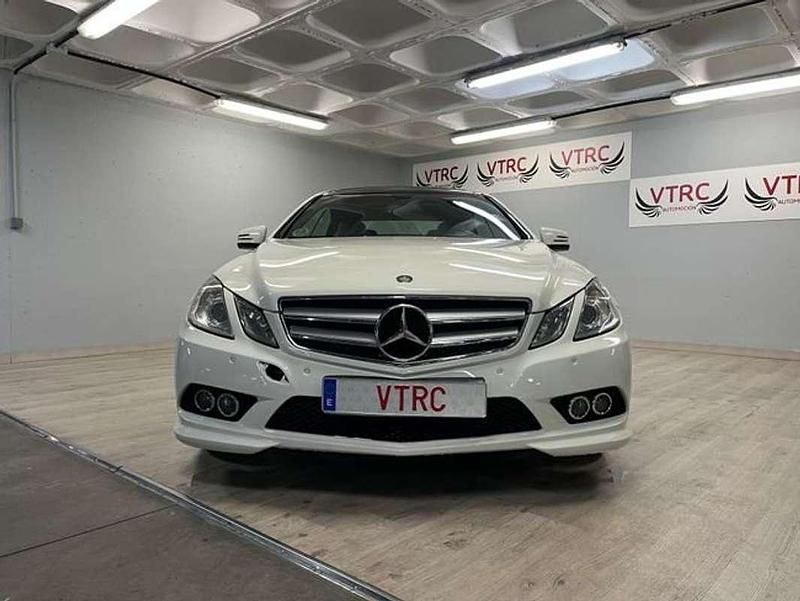 Usado Mercedes E250 204 CV (150 kW) 2010 Blanco Coupe