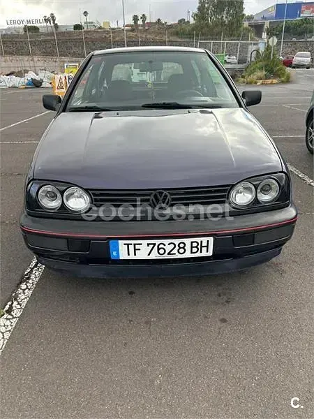 Usado VW Golf III GT 100 CV (73 kW) 1996 Negro Berlina