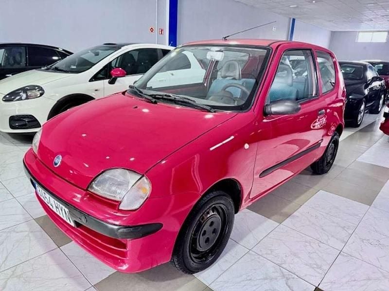 Rojo Usado 2001 Fiat Seicento Utilitario | 2990 € - Imagen 1/4
