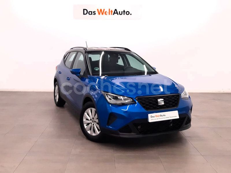 Azul Usado 2024 Seat Arona Style SUV | 18.140 € (Precio justo) - Imagen 1/4