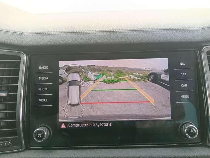 Usado Skoda Kodiaq Ambition 150 CV (110 kW) 2024 Gris SUV