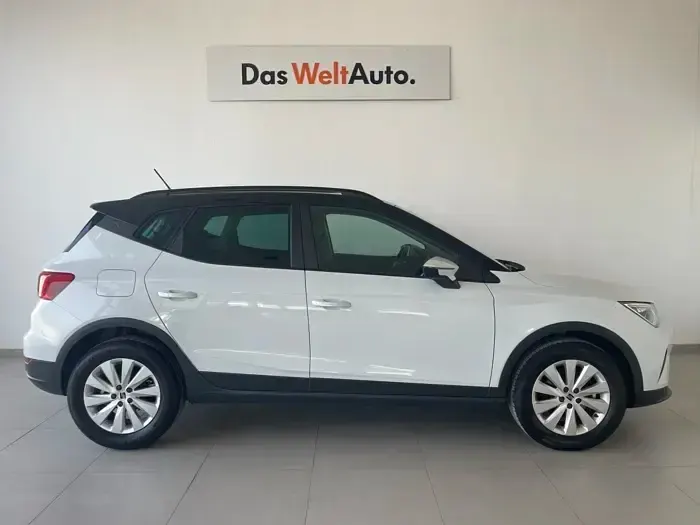 Usado Seat Arona Style 116 CV (85 kW) 2025 Blanco SUV