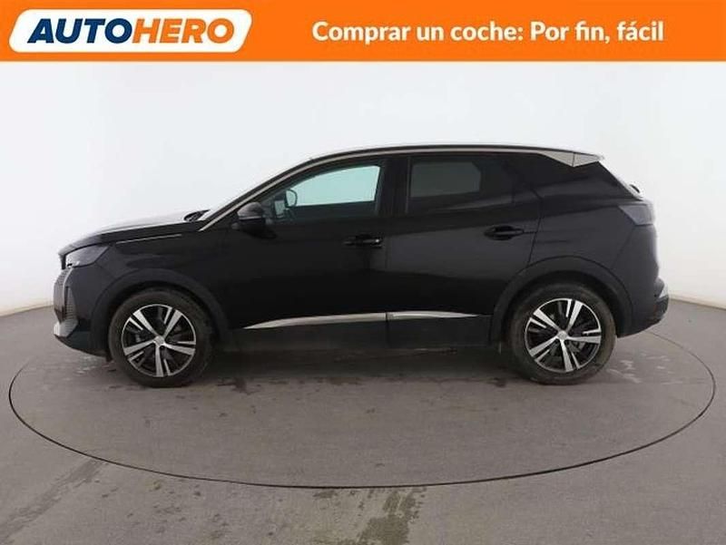 Usado Peugeot 3008 Allure 131 CV (96 kW) 2022 Negro SUV