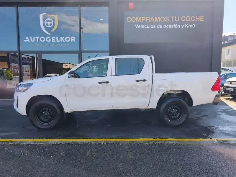 Usado Toyota HiLux 150 CV (110 kW) 2021 Blanco Pickup/Camioneta