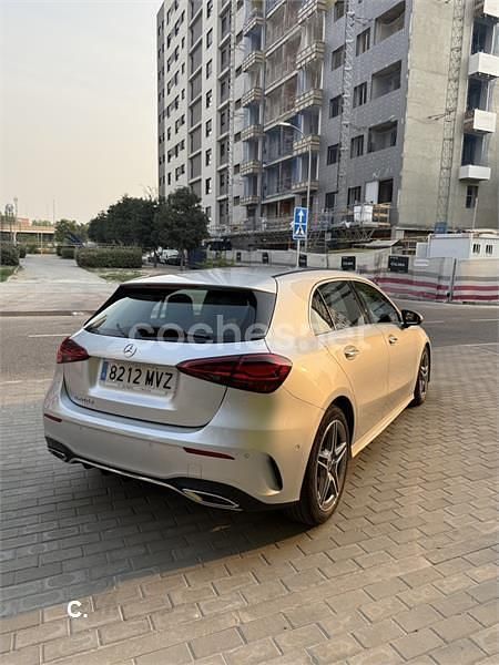 Usado Mercedes A200 150 CV (110 kW) 2024 Gris / plata Berlina