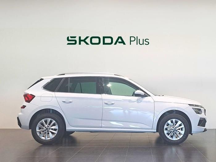 Usado Skoda Kamiq Selection 115 CV (84 kW) 2025 Blanco SUV