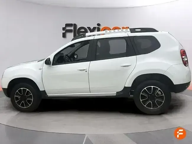 Usado Dacia Duster Lauréate 109 CV (80 kW) 2017 Blanco SUV