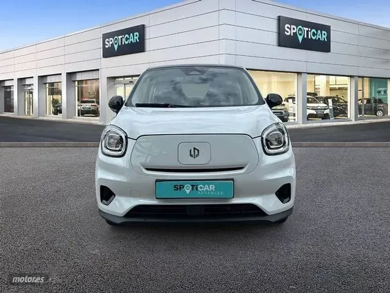 Nuevo Leapmotor T03 69 kW (95 CV) 2026 Blanco Utilitario
