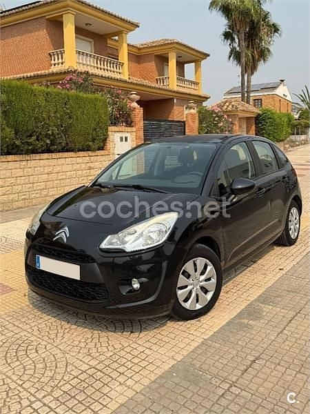 Negro Usado 2010 Citroën C3 Exclusive Utilitario | 5300 € (Buen precio) - Imagen 1/4