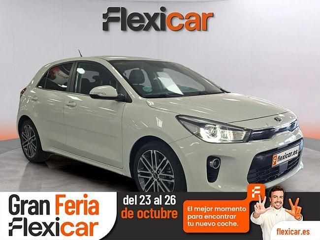 Gris Usado 2018 Kia Rio Berlina | 10.490 € (Precio justo) - Imagen 1/4