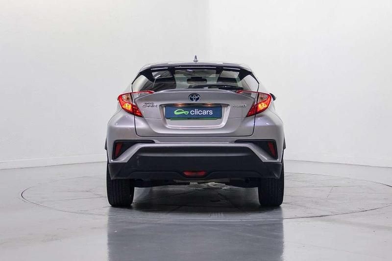 Usado Toyota C-HR Advance 98 CV (72 kW) 2018 Gris SUV