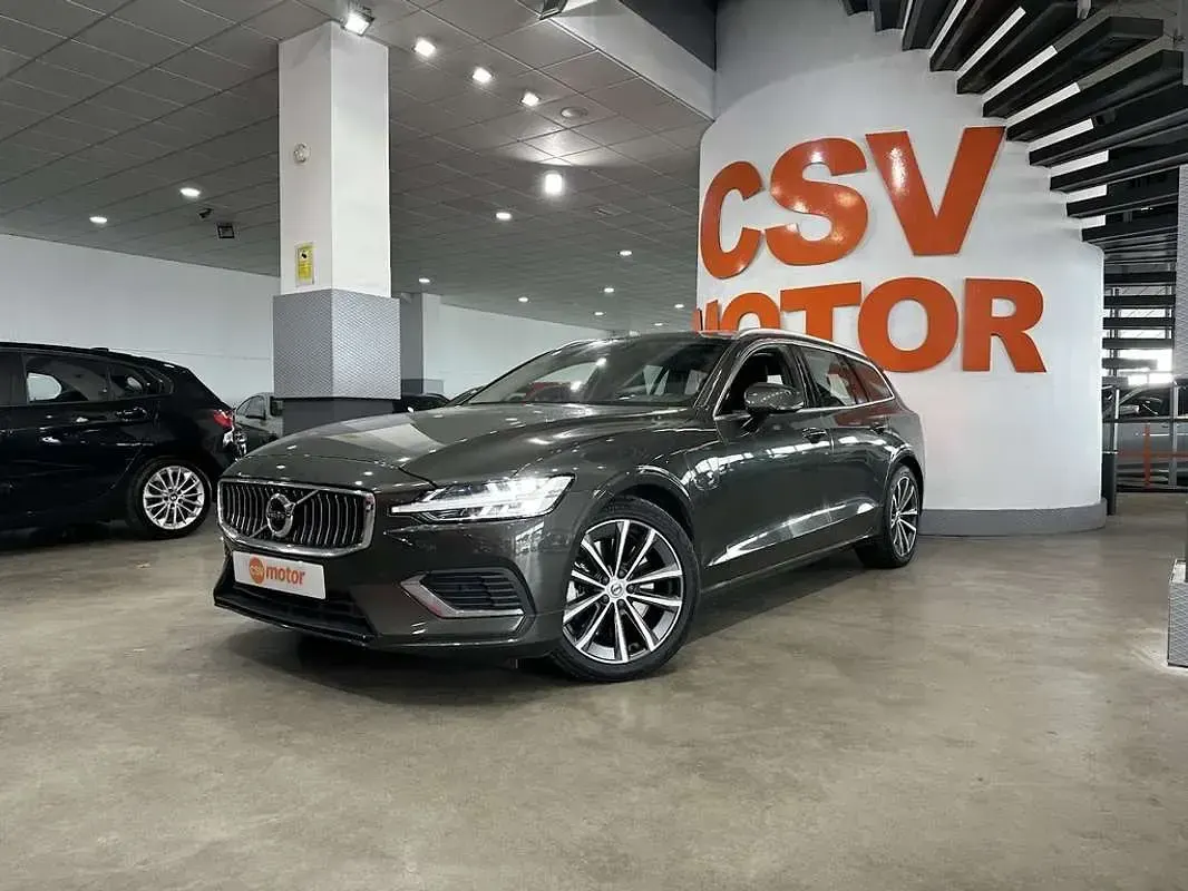 Usado Volvo V60 R-Design 340 CV (250 kW) 2021 Gris Familiar