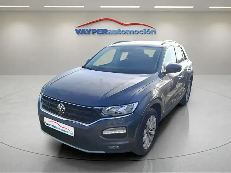 Usado VW T-Roc Advance 150 CV (110 kW) 2022 Gris / plata SUV