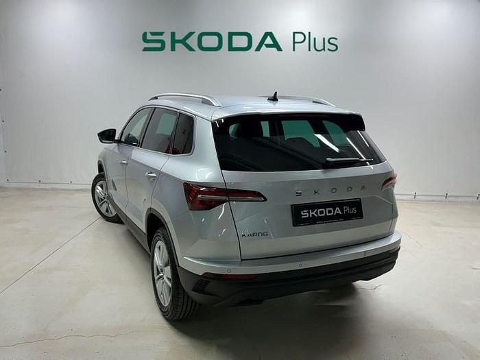 Gris plata Nuevo 2025 Skoda Karoq Selection SUV | 32.900 € (Precio justo) - Imagen 1/4