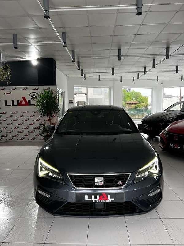 Usado Seat Leon ST FR 150 CV (110 kW) 2021 Gris Familiar