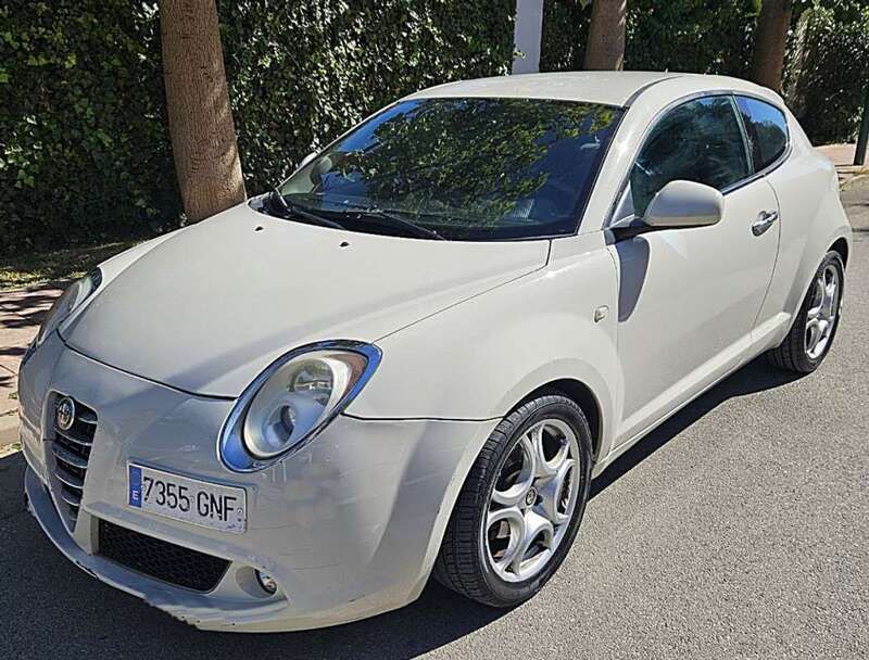 Blanco Usado 2009 Alfa Romeo MiTo Distinctive Utilitario | 4290 € (Super precio) - Imagen 1/4