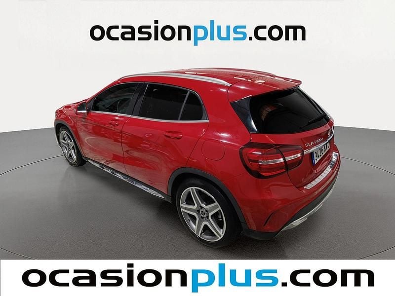 Usado Mercedes GLA200 AMG 136 CV (100 kW) 2019 Rojo SUV