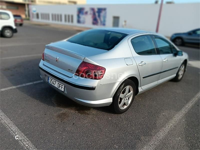 Usado Peugeot 407 137 CV (100 kW) 2004 Gris / plata Berlina