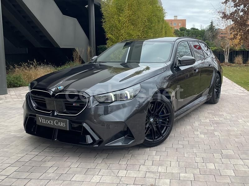 Gris / plata Usado 2025 BMW M5 Familiar | 147.500 € - Imagen 1/4