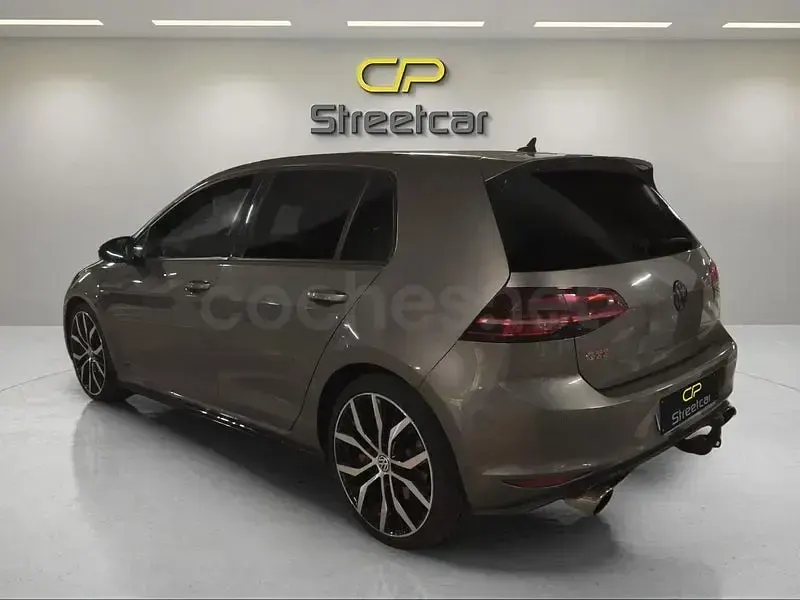 Używany VW Golf VII GTI 230 KM (169 kW) 2016 Szary Sedan/Limuzyna