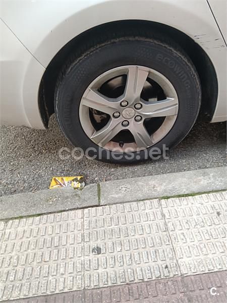 Usado Peugeot 508 SW Business-Line 140 CV (102 kW) 2014 Blanco Familiar