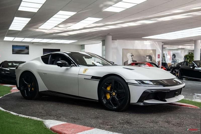 Nuevo Ferrari 12 Cilindri 829 CV (609 kW) 2025 Blanco Coupe