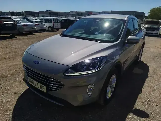 Usado Ford Kuga Titanium 190 HP (139 kW) 2022 Cinzento SUV